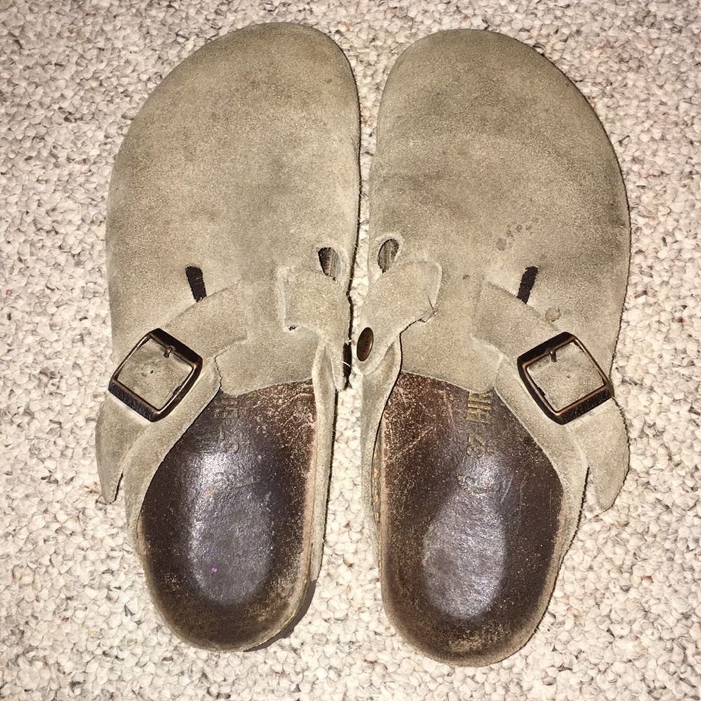 ✨Birkenstock Suede Slip-On Clogs ✨